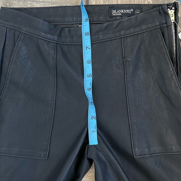 Blanknyc Women's Carbon Vegan Leather Pants in Black size 24 - Picture 11 of 13